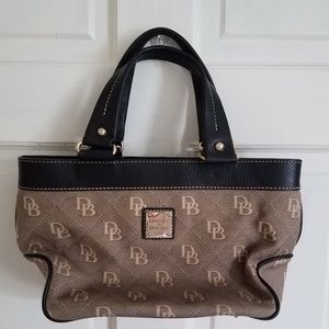 Dooney & Bourke bag